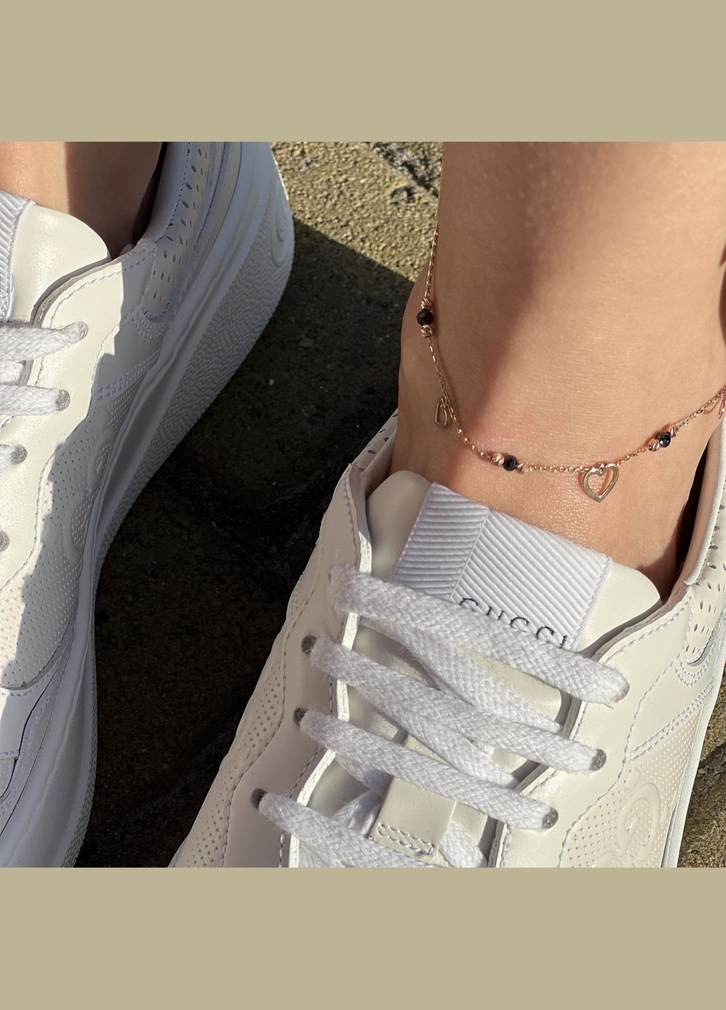 Золотой браслет Сердечки (фианиты) на ногу б04902 24 24 Oniks (323208959)