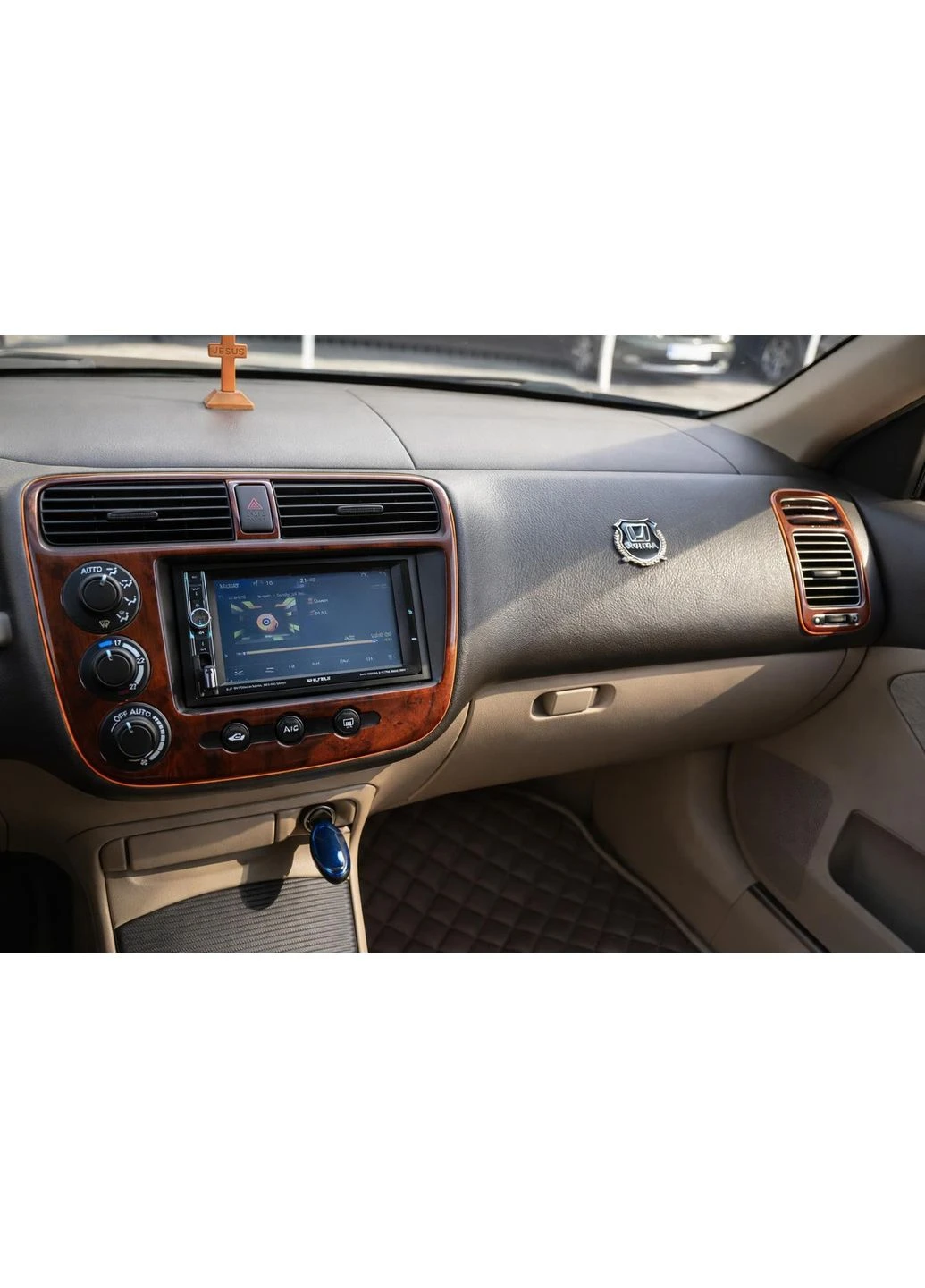 Декор на панель Чорний для Honda Civic Sedan VII 2001-2006 рр Meric (390497329)