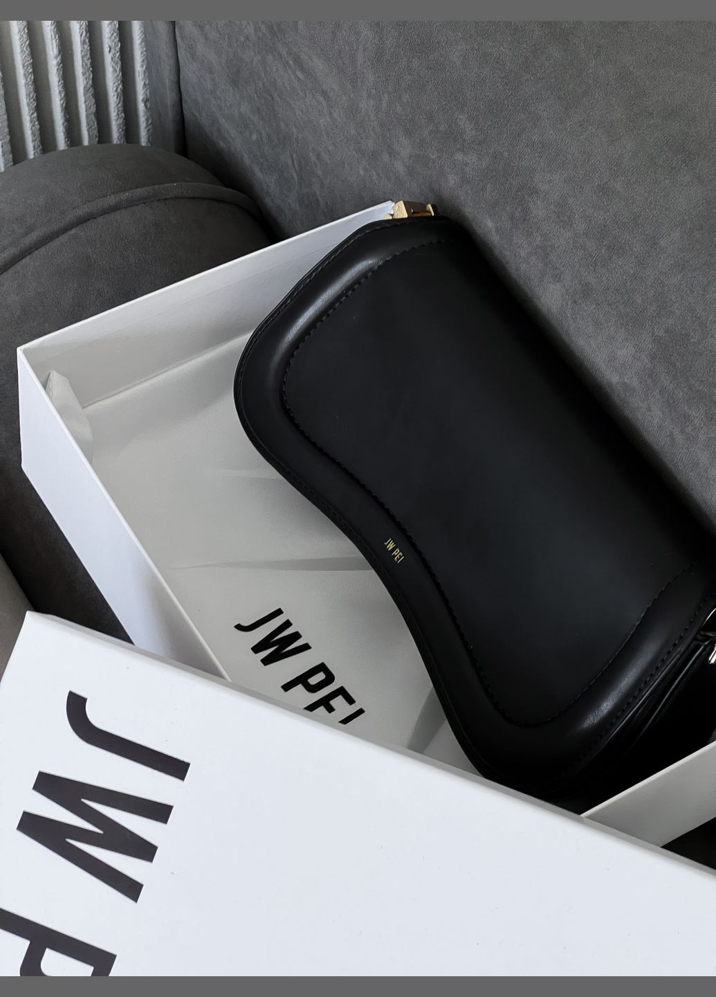 Сумка багет на плечо JW PEI чорний No Brand Багет (316257438)