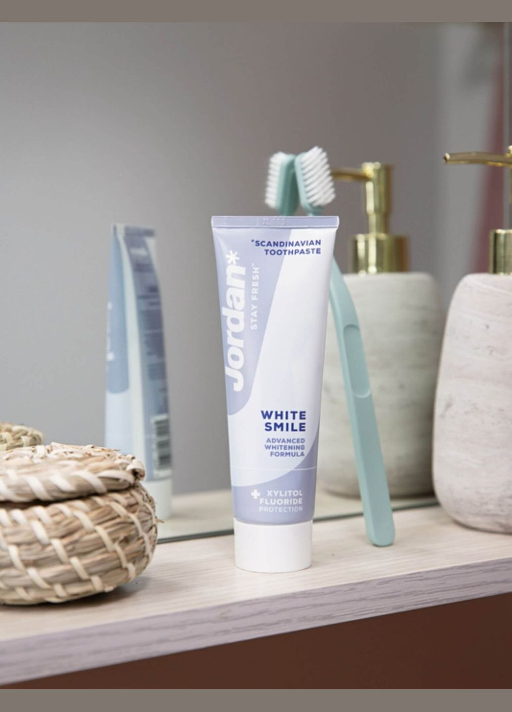 Зубная паста White Smile с цинком и ксилитом, 75 мл Jordan 1200542 (328397625)