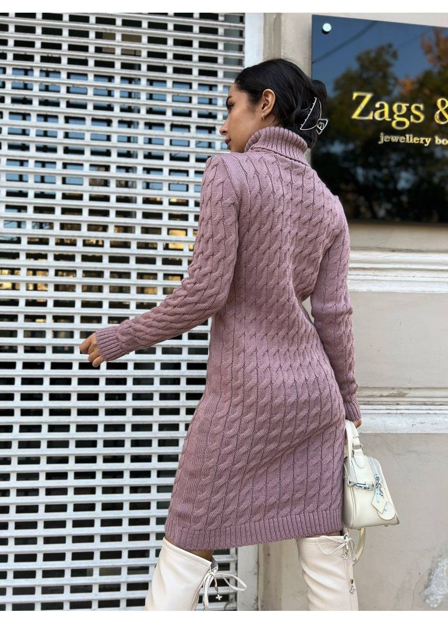 Пудровое праздничный, повседневный, кэжуал женское вязаное платье с горловиной No Brand однотонное