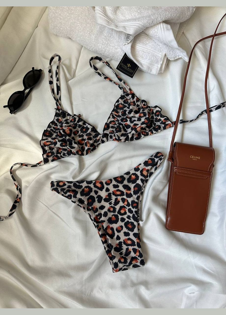 Коричневий літній стильний купальник в леопардовому принті бікіні Adelante