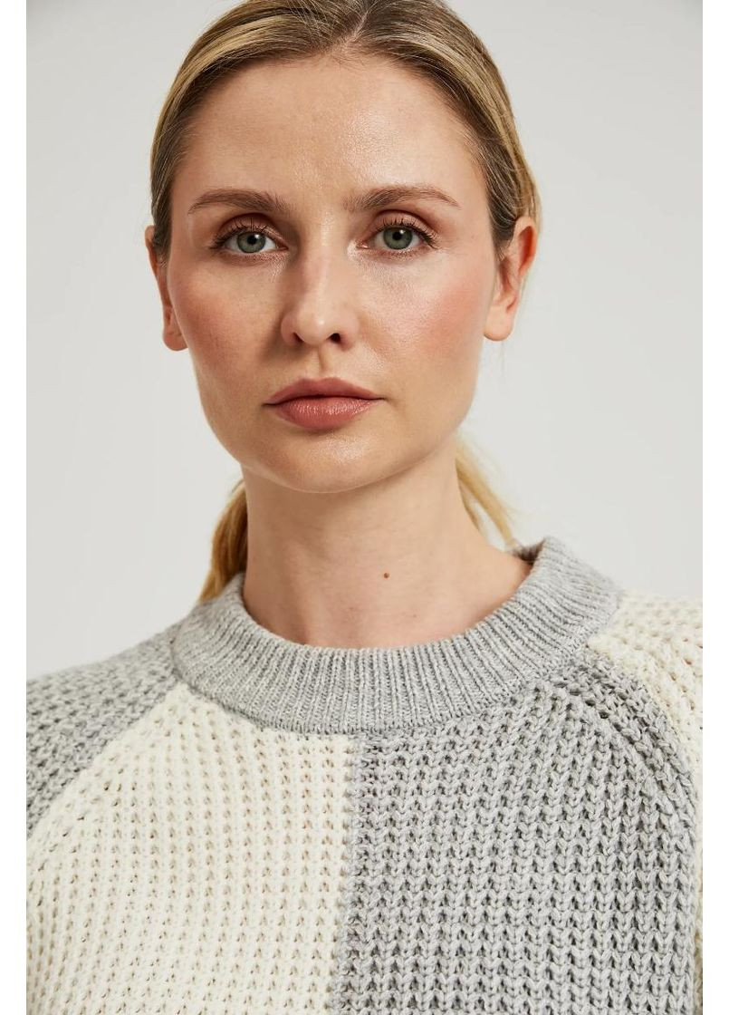 Белый зимний свитер Moodo