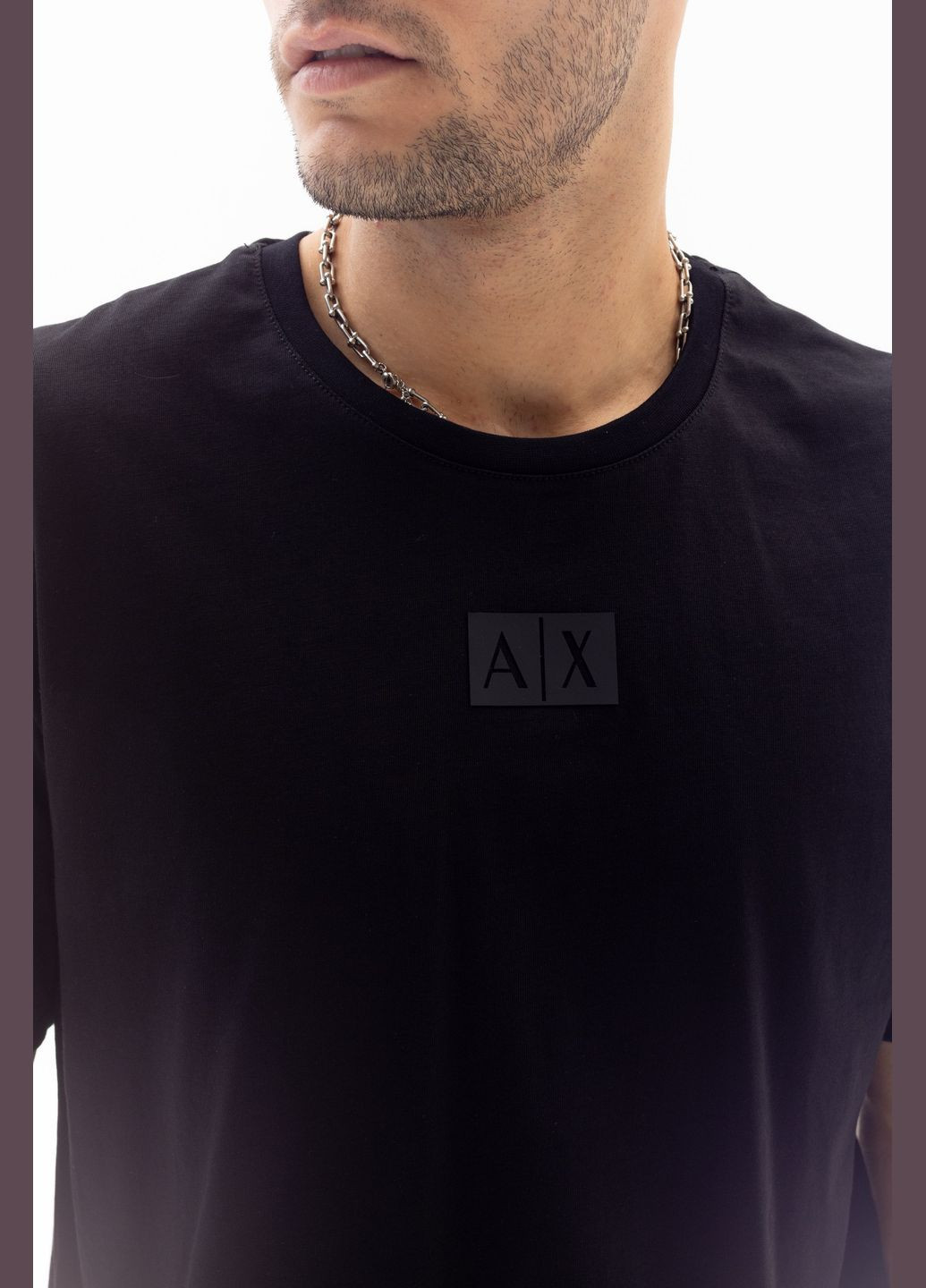 Черная базовая футболка с лого a x с коротким рукавом Vakko