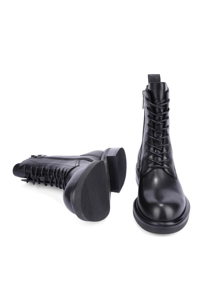 Осенние женские ботинки ft2408-601-1 черная кожа Attizzare