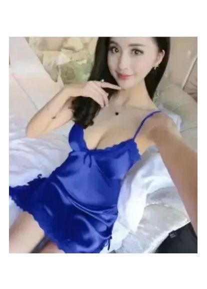 Пеньюар з тонкого атласу жіночий на бретелях. Шикарний атласний пеньюар із декольте для сну China (360862075)