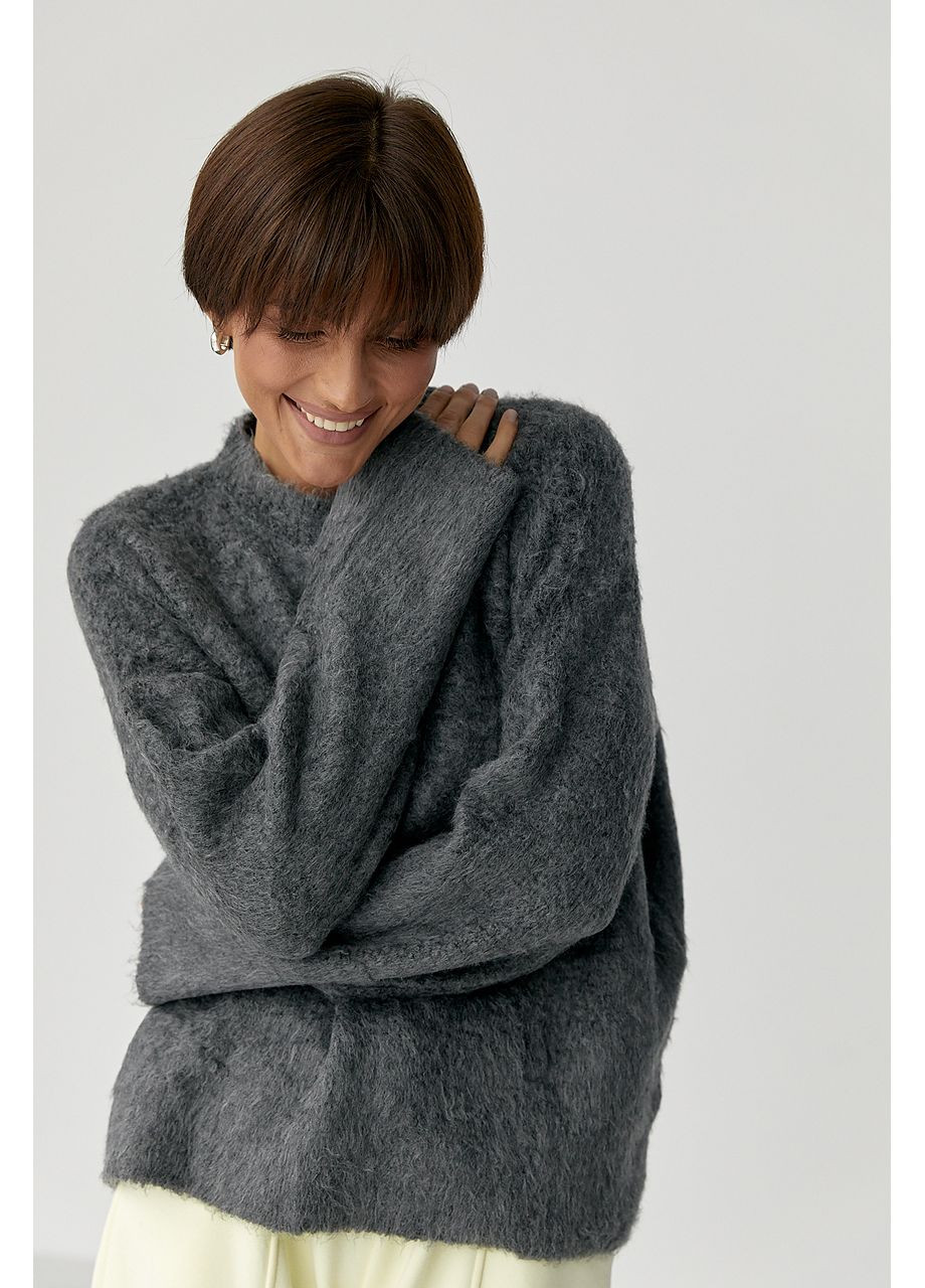 Темно-серый зимний вязаный свитер из пушистой пряжи Lurex