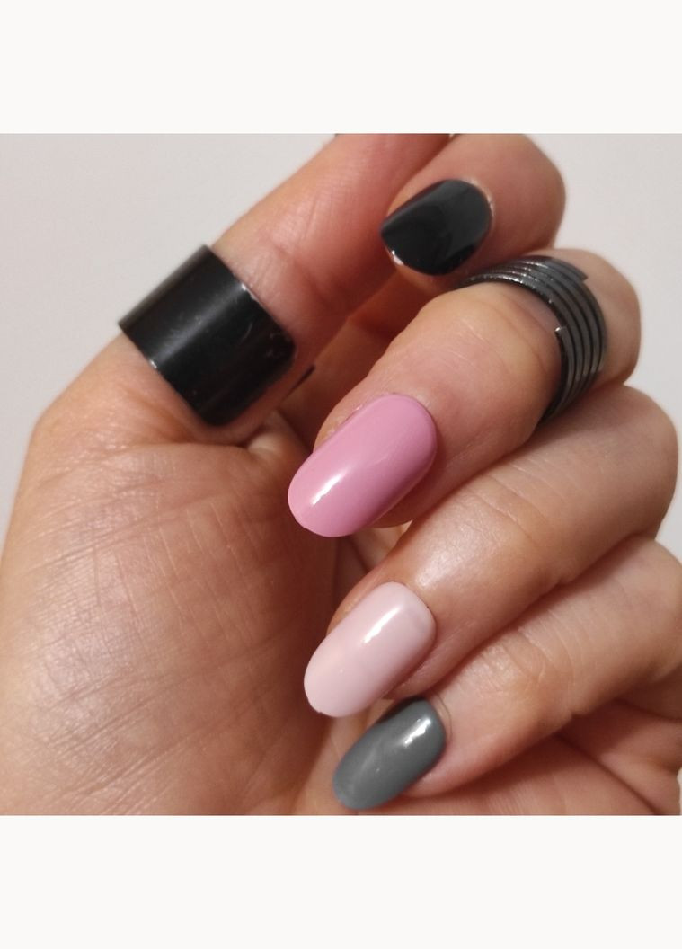 Накладные ногти в комплекте с клеем Cosmetics 24 Glue-On Nail Tips "Pick n Mix" Royal (301417119)