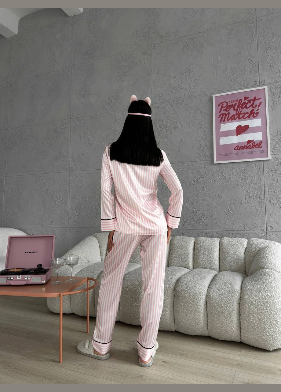 Светло-розовая всесезон нежная пижамка из лого Vakko