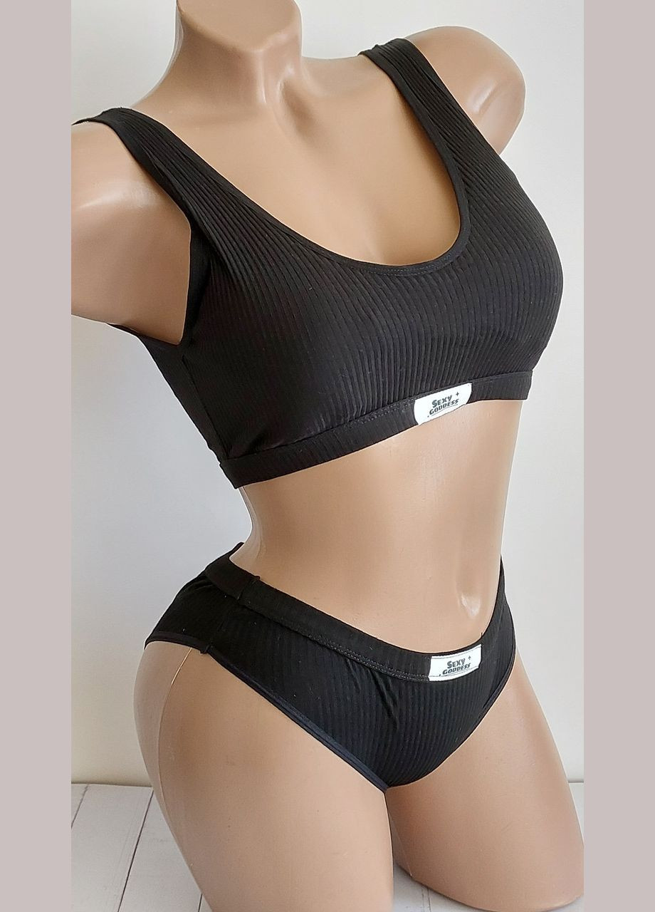 Черный демисезонный комплект нижнего белья в рубчик топ и трусики new style one size s/м белый (2-226) No Brand