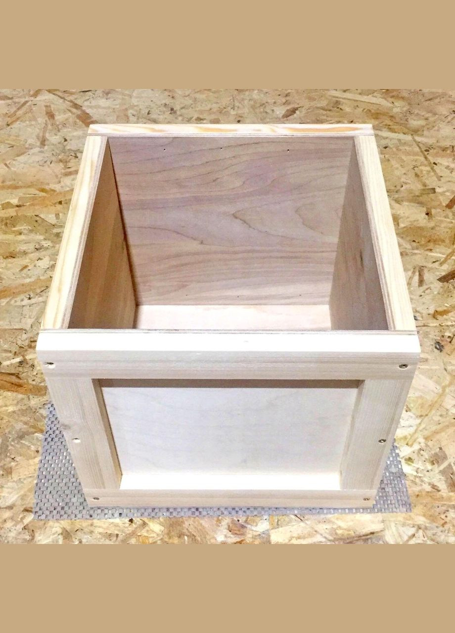 Інтер'єрний декоративний ящик з дерева Аківа 30х30х30 бланже (ЯИД-002901) No Brand (328078943)