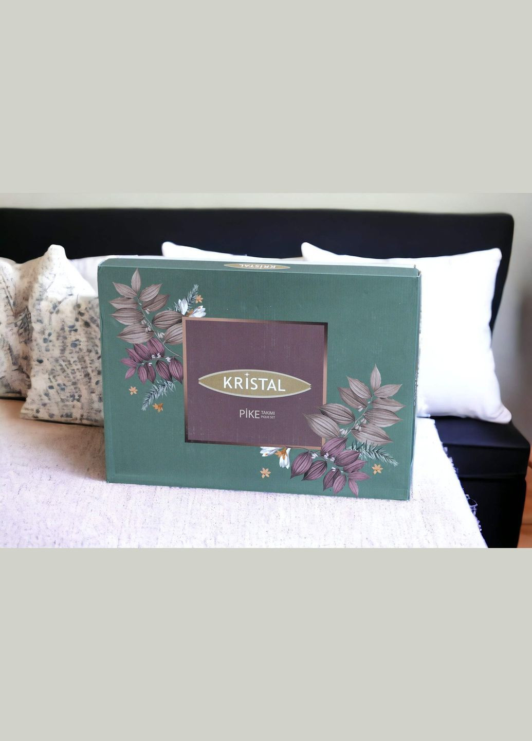 Комплект постільної білизни з пледом 200×230 см Kristal (340065101)