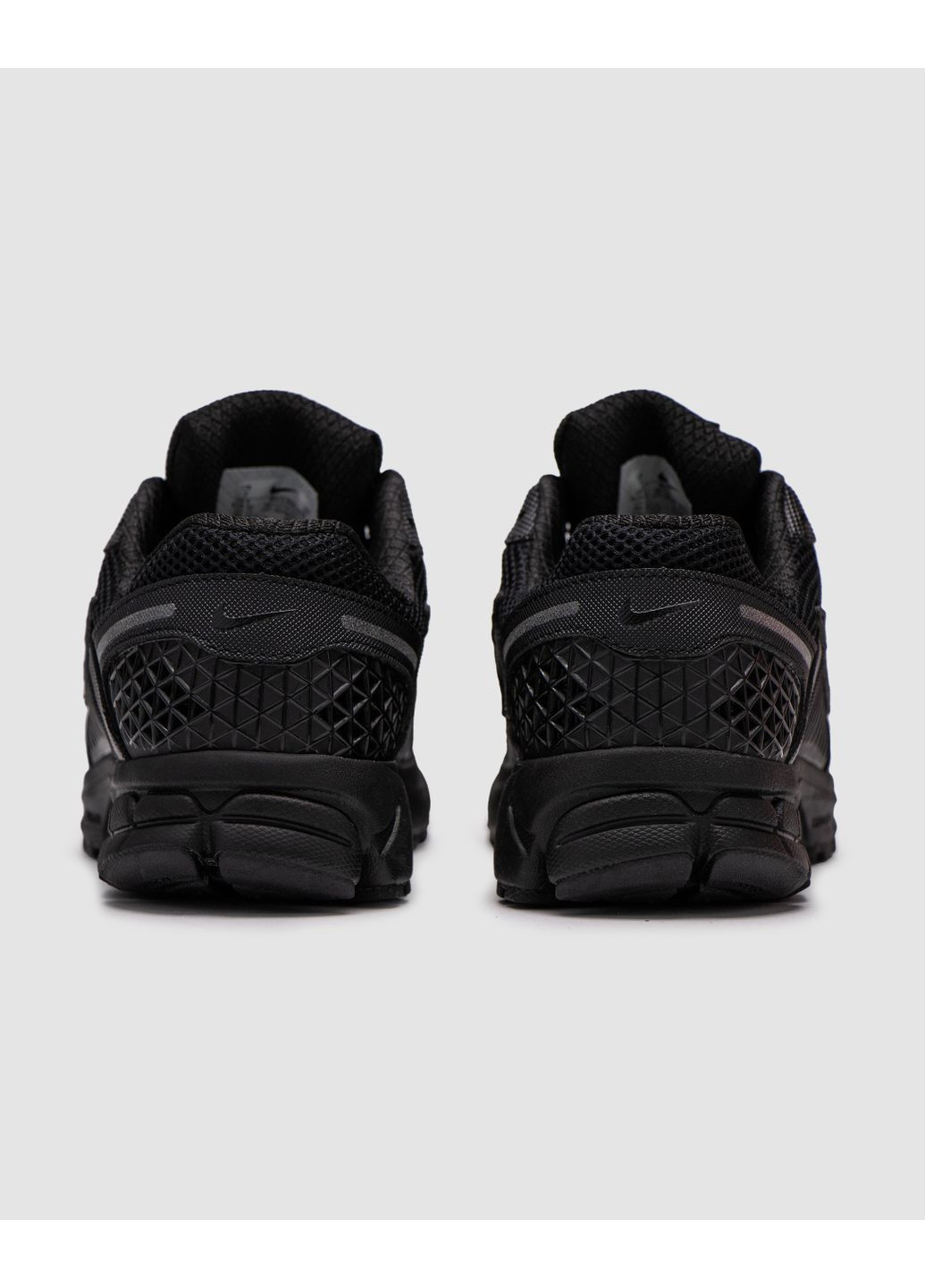 КРОСІВКИ ЖІНОЧІ NIKE AIR ZOOM VOMERO 5 TRIPLE BLACK НАЙК АІР ЗУМ ВОМЕРО No Brand чорні демісезони (367177565)