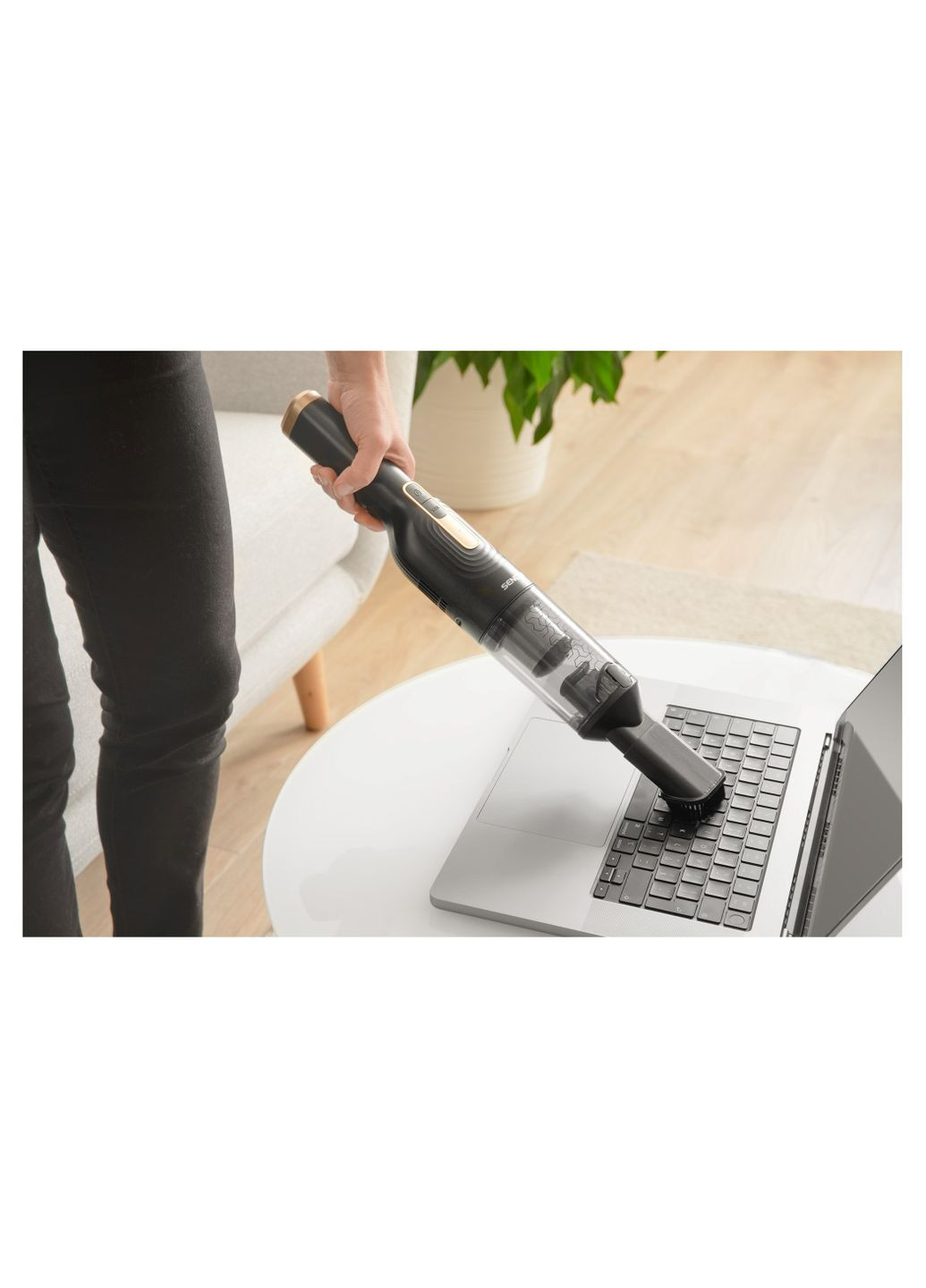 Пилосос автомобільний, 80Вт, конт пил -0.2л, автон. робота до 20хв, вага-0.5кг, чорний Sencor (314746094)