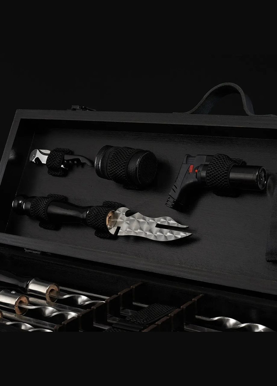 Шашлычный набор-комплект на подарок другу на 6 шампуров "Grills " Черный | 20 предметов Handmade G1 (342745303)