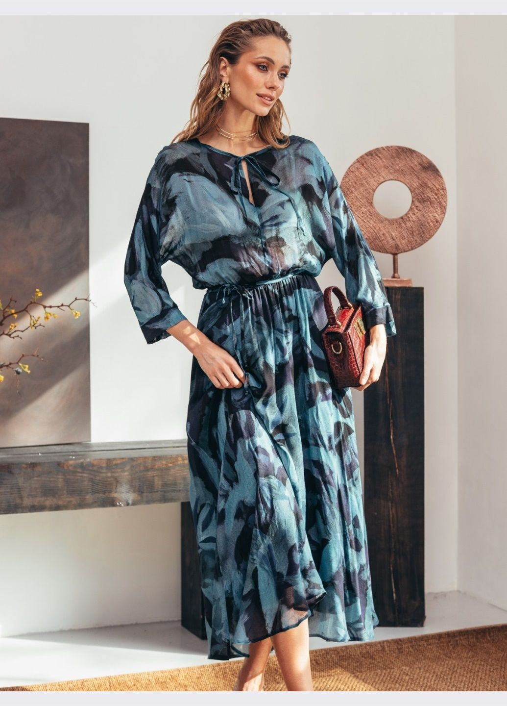 Синее кэжуал платье из поплина с серо-синим принтом Dressa с абстрактным узором