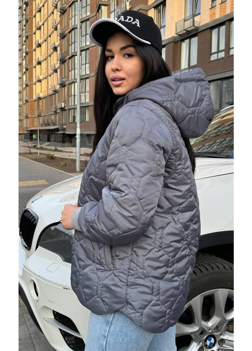 Серая демисезонная женская короткая стеганая куртка с капюшоном весна-осень Modena