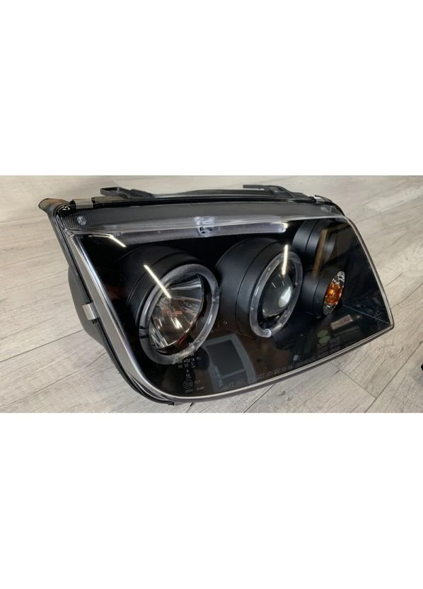 Фары передние Volkswagen Bora (LPVW15) No Brand (381821914)