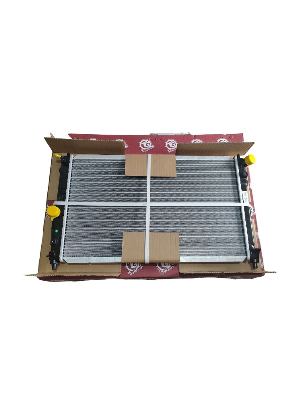 Радіатор охолодження з кондиціонером паяний Ланос (P12102) Tangun (370996896)