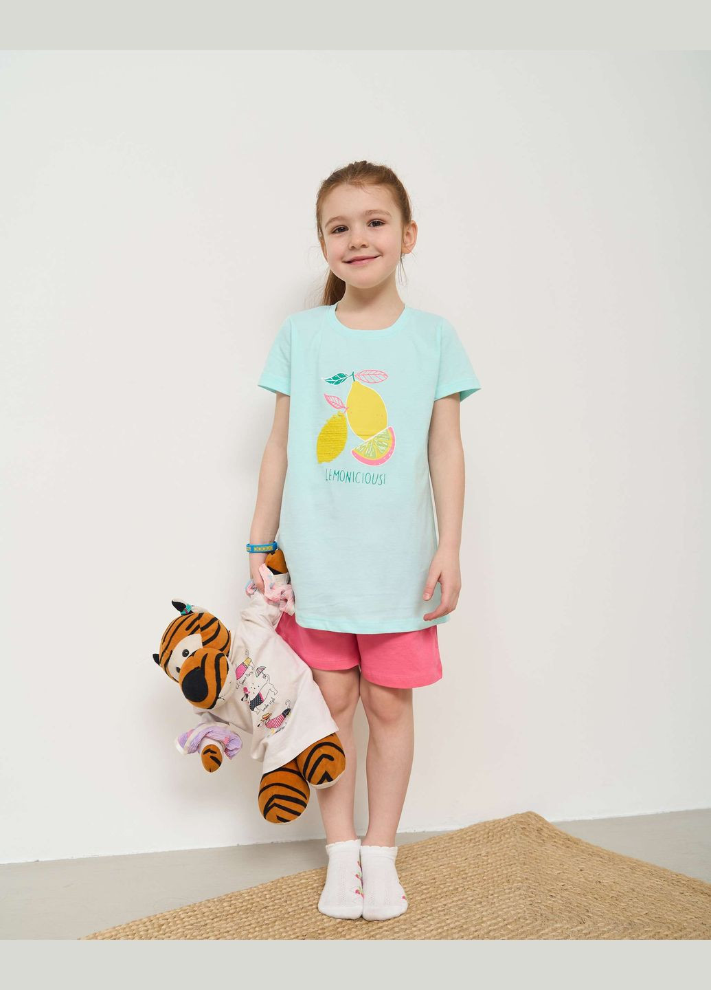 М'ятна комплект для дівчинки з шортами лимони Ozkan