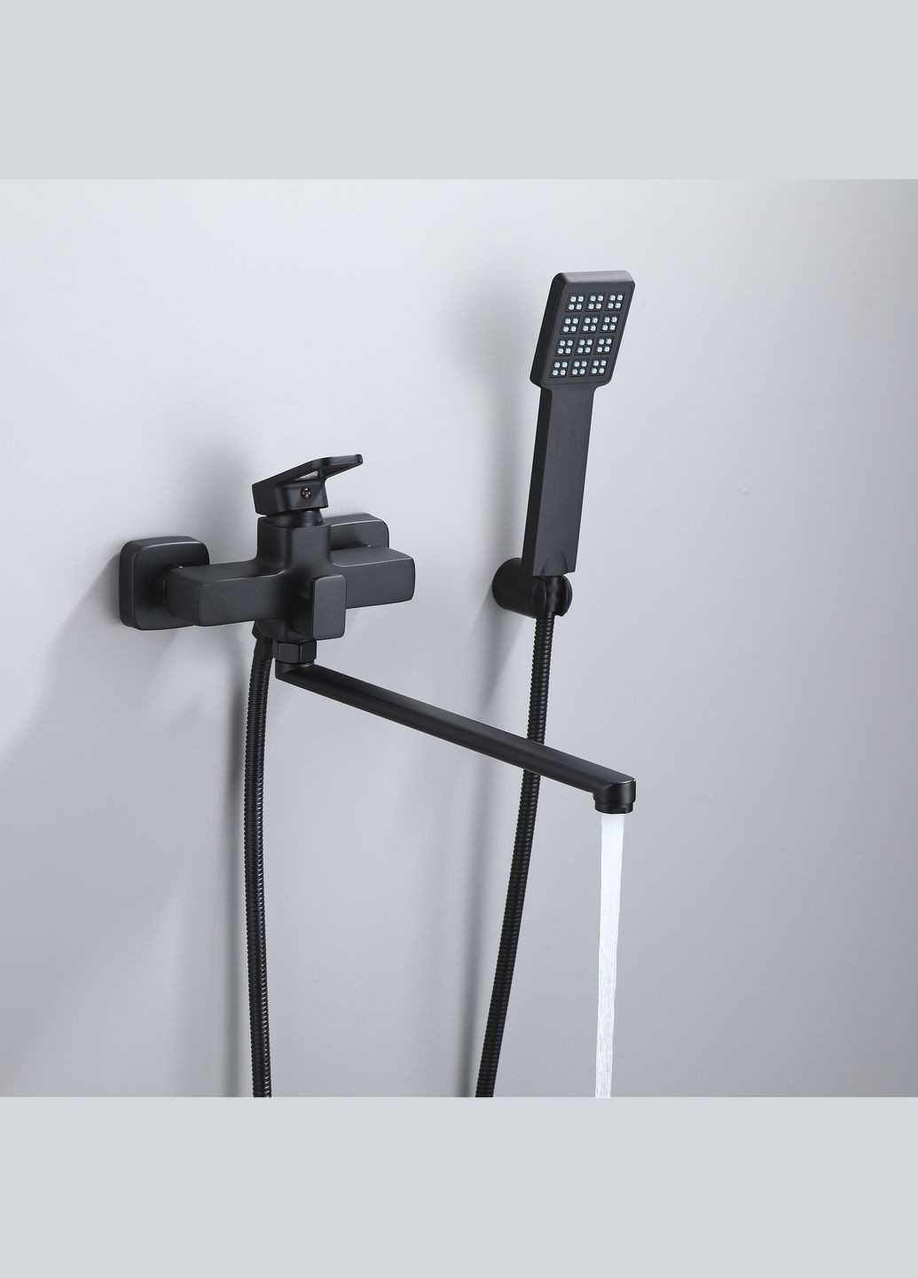 Смеситель для ванны Wawel с поворотным изливом (с душевым гарнитуром) (k35) LDWAW005BLA45394 Black LIDZ 005 (322069818)