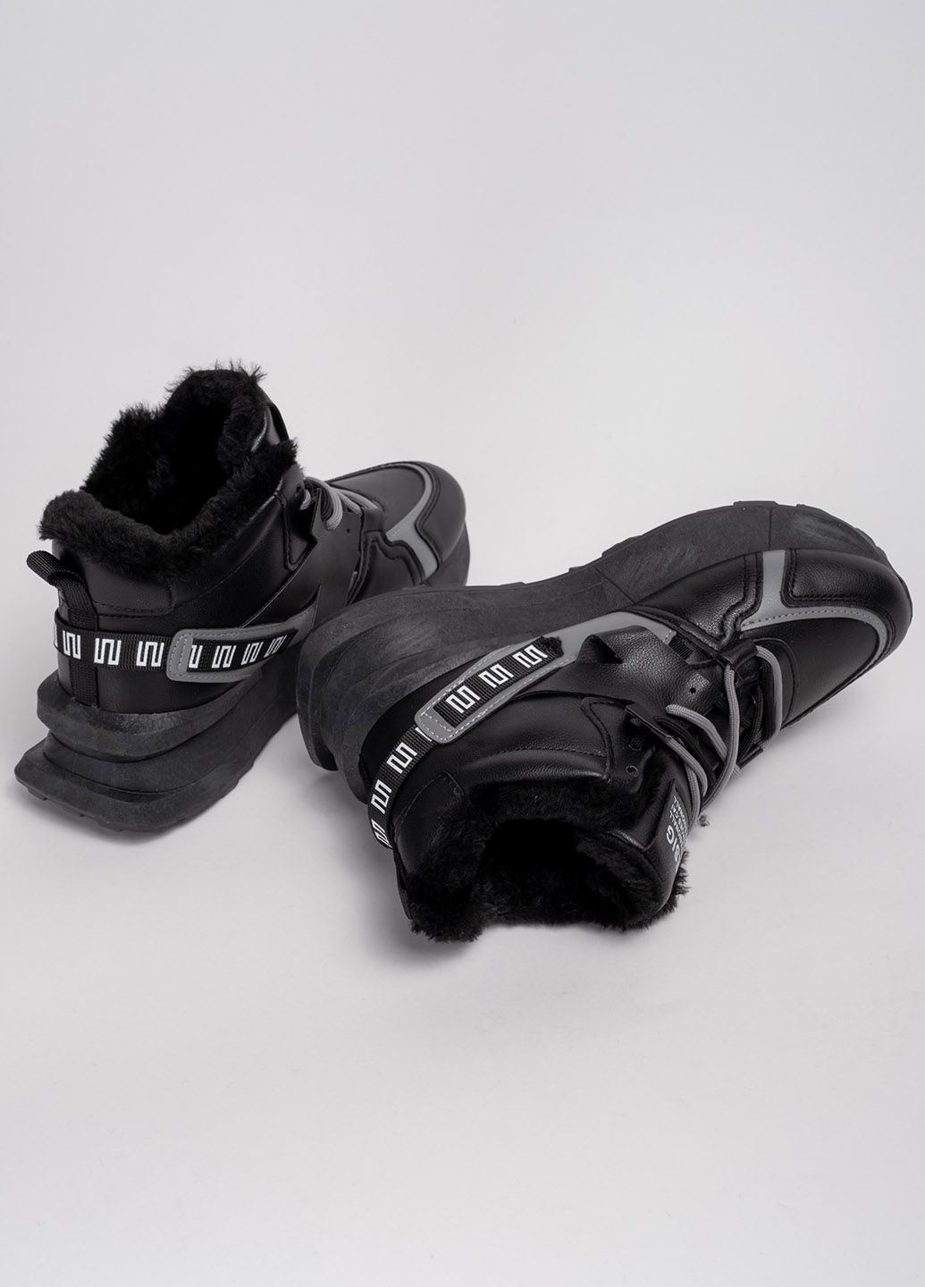 Чорні зимовий кросівки жіночі 341850 Power