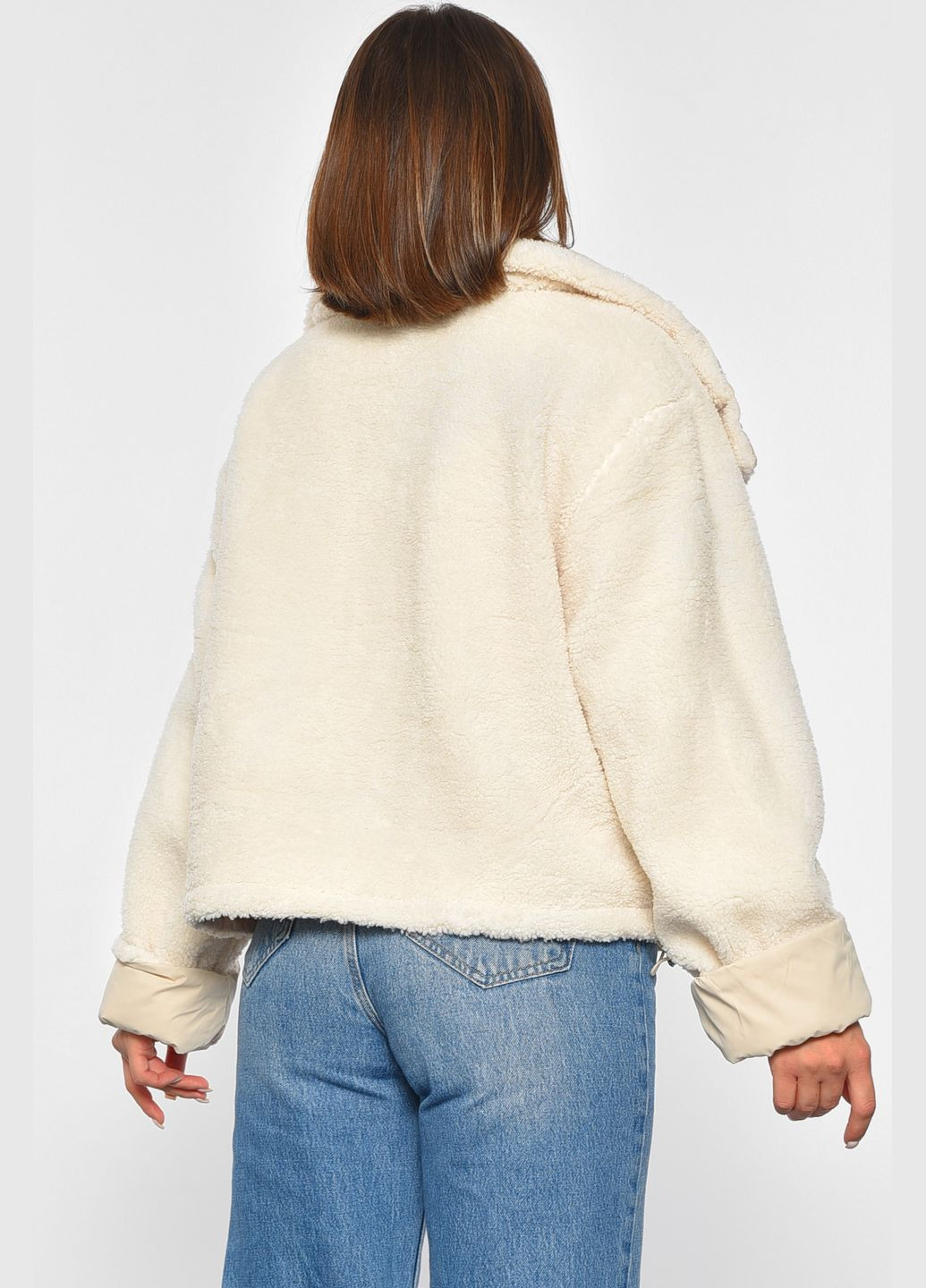 Бежева демісезонна куртка жіноча демісезонна двостороння на штучному хутрі світло-бежевого кольору Let's Shop