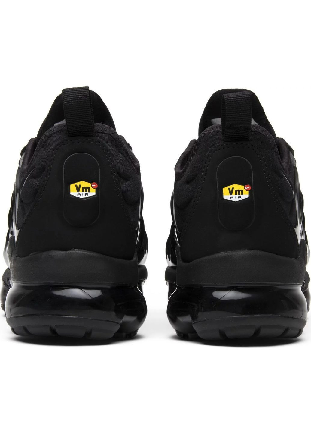 Черные демисезонные кроссовки nike air vapormax plus triple black 924453-004 найк аир вапормакс No Brand