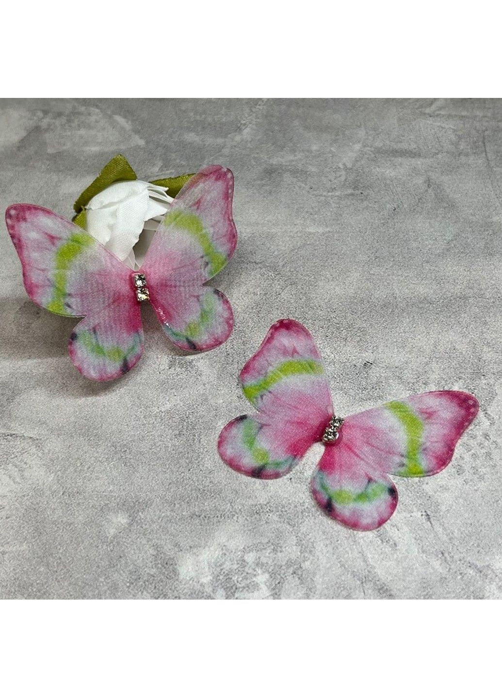 Метелик шифоновий (двошаровий), розмір ≈ 4*5,1 см, арт 016722, 1 шт No Brand (317351987)