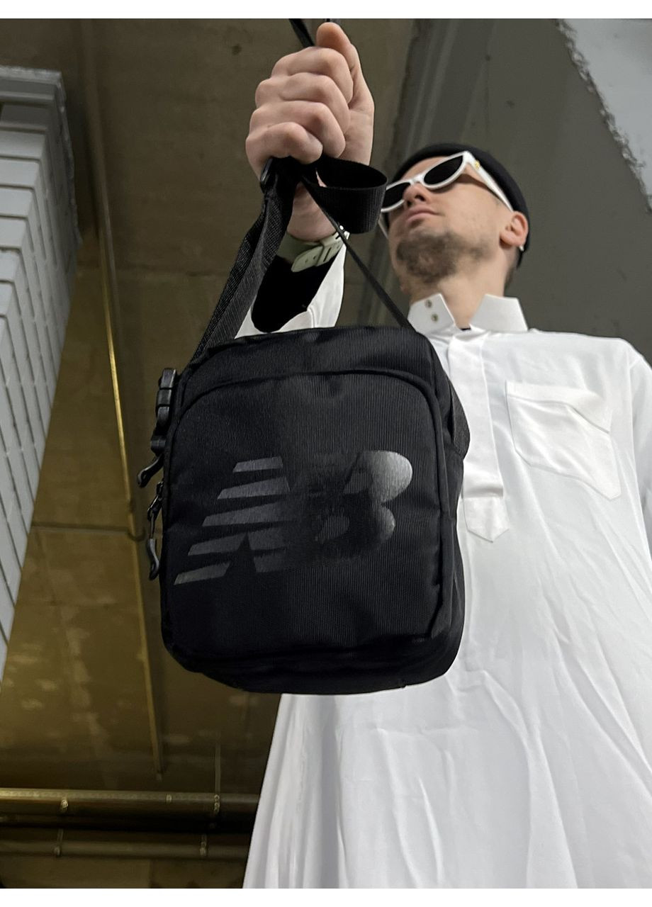 Спортивная сарсетка с отделениями для мужчин - с влагозащитой No Brand (365592464)