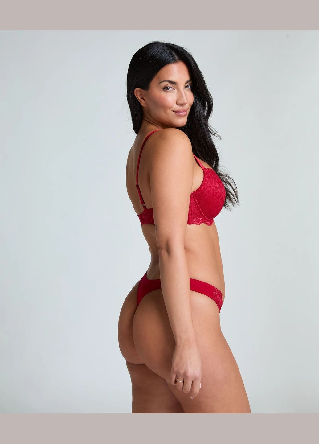 Трусики жіночі Marine String червоні XL Hunkemoller (342098372)