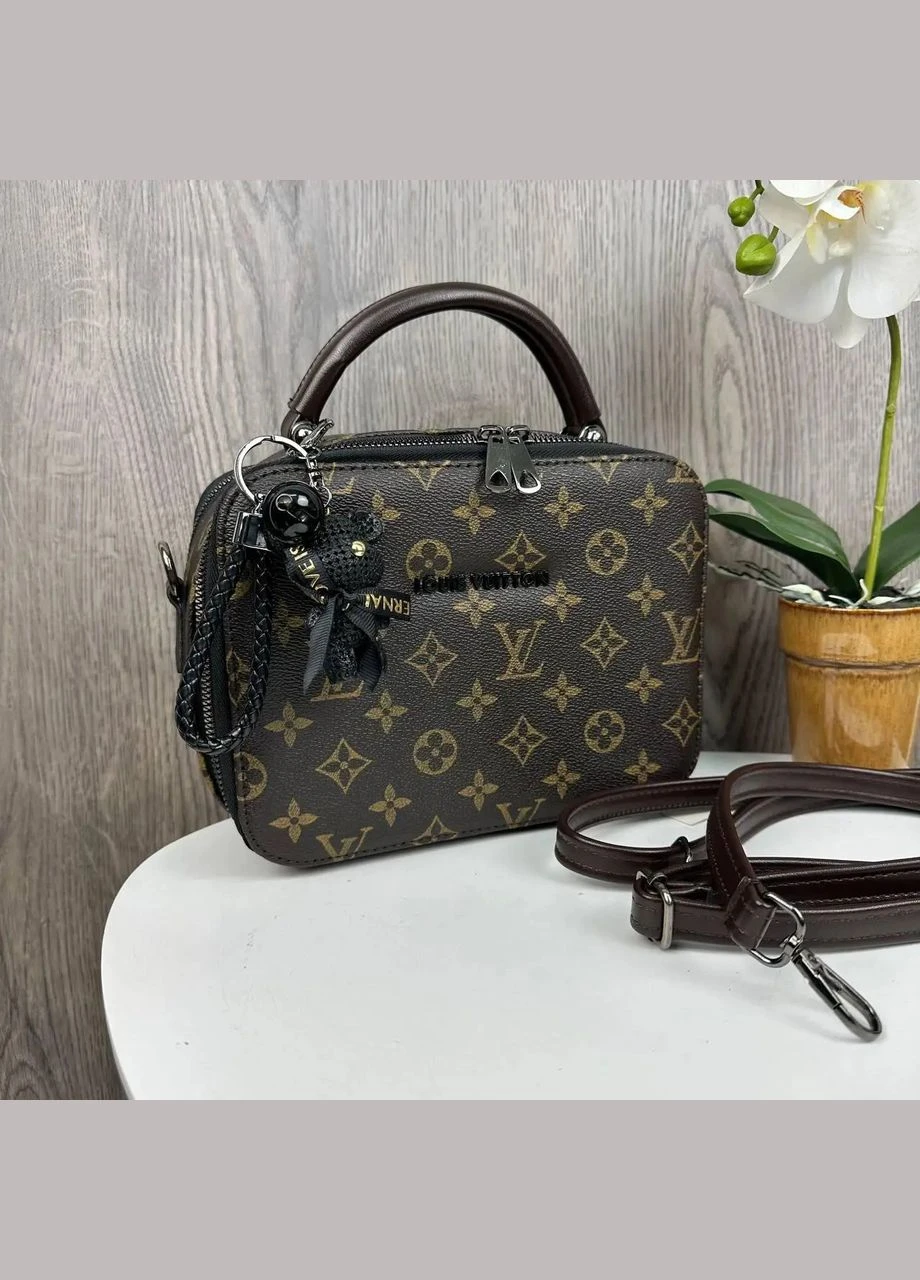 Жіноча з брелоком ведмедиком No Brand сумка (335426813)