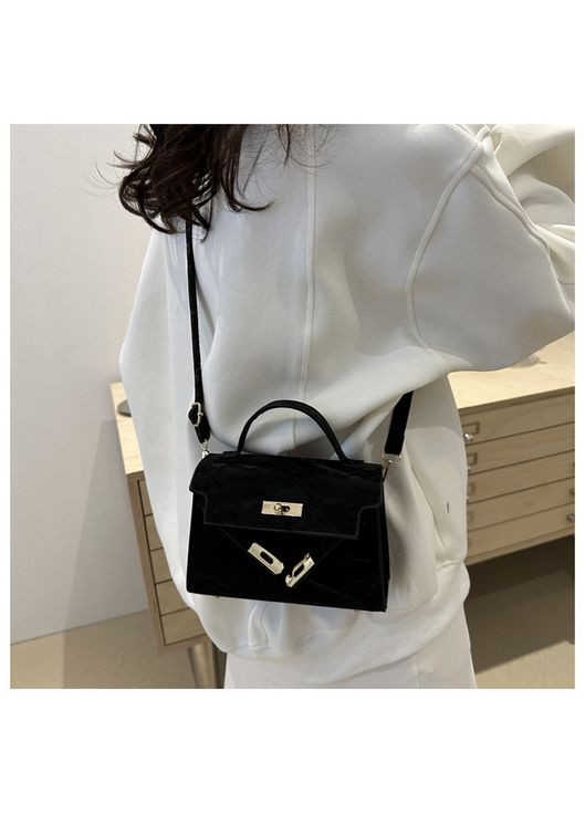 Жіноча сумка 6209 крос-боді на ремінці бархатна велюрова замшева чорна No Brand (313235518)