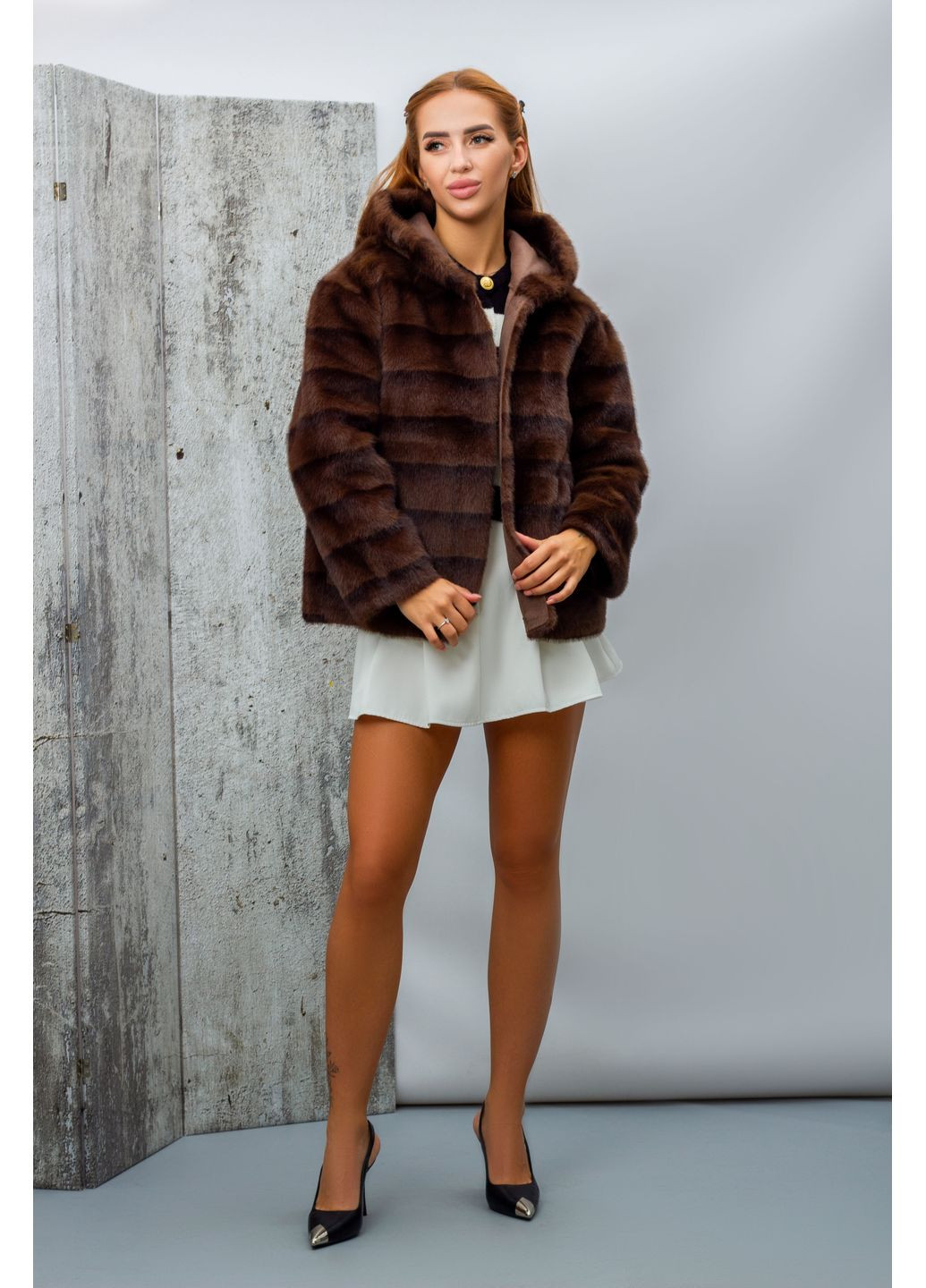 Коричневая зимняя шуба женская y25-6 коричневая 346532 Fashion