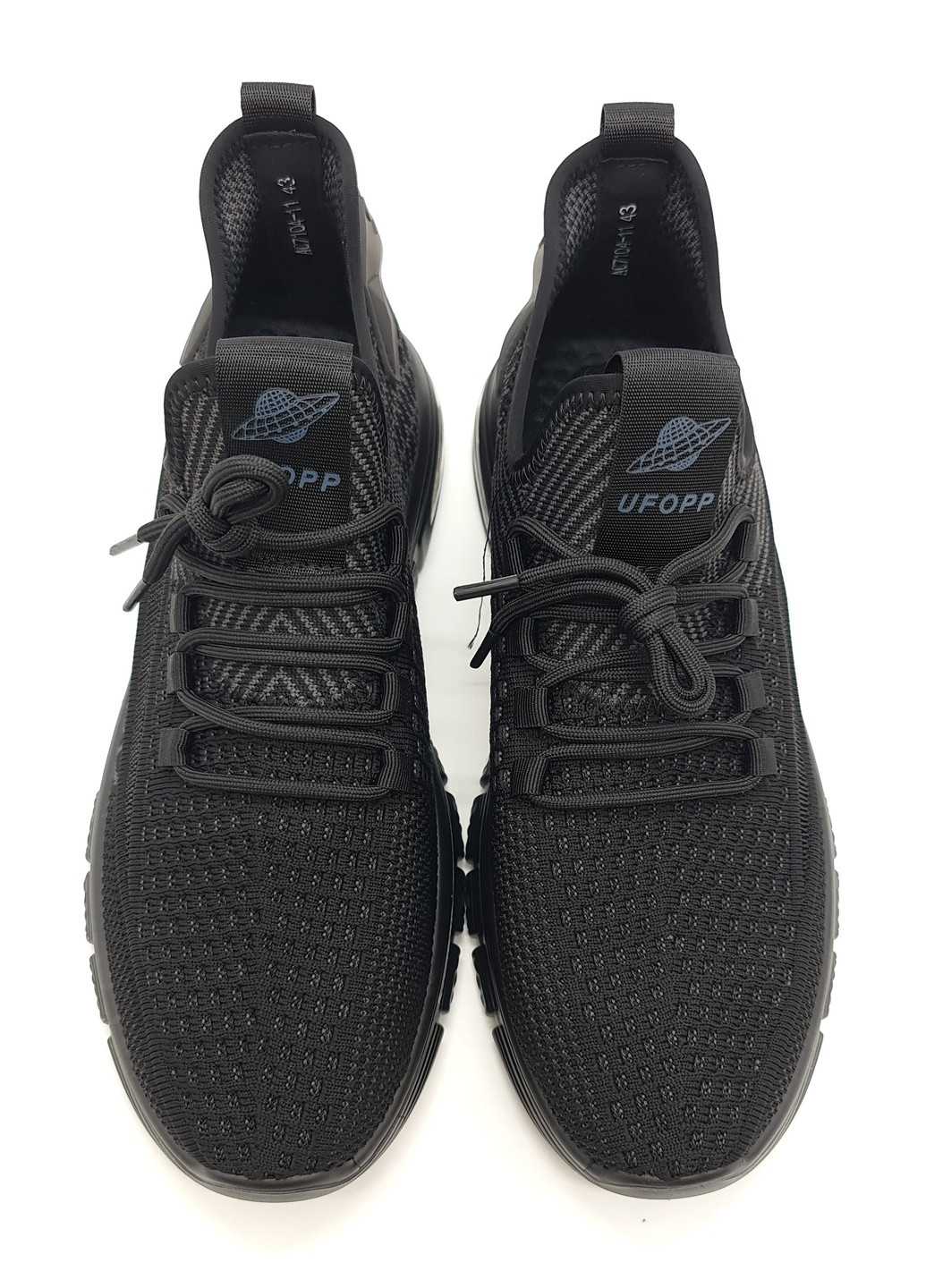 Черные всесезонные мужские кроссовки черные текстиль uf-15-1 26 см(р) UFOPP