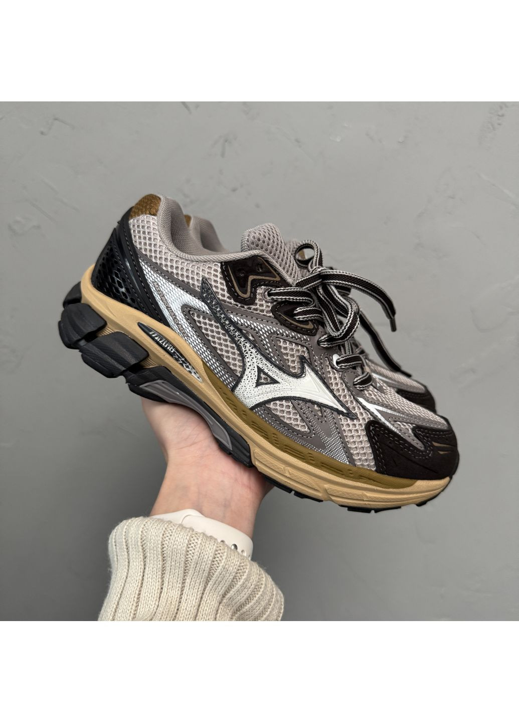 Кроссовки женские и мужские Mizuno Halo Mix Cameo Grey Ebony | Мізуно Хало Мікс серые демисезоны (370604331)