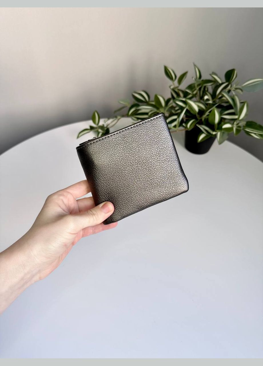 Жіночий невеликий однотонний гаманець на магниті Saralyn (296660705)