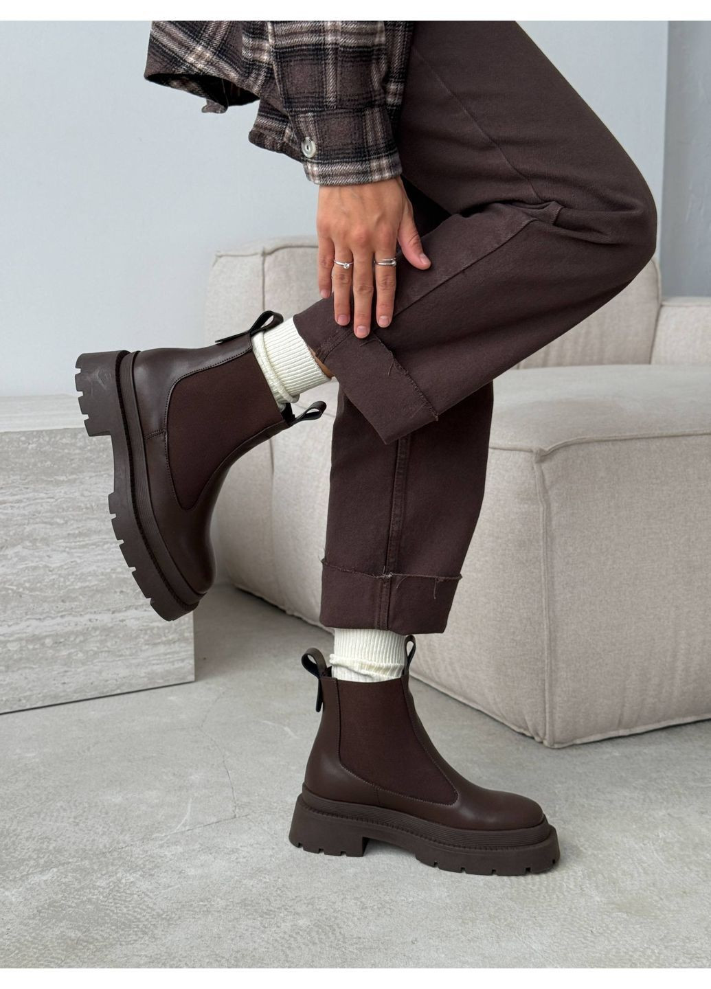 женские зимние челси nikart, шоколадные, из натуральной кожи и меха, теплые и стильные No Brand