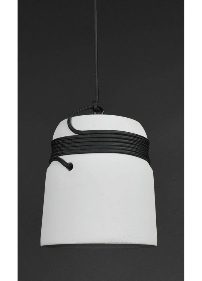 Люстра підвісна на 1 лампочку 27822 Чорний 30-180х18х18 см. Sunnysky (324396166)