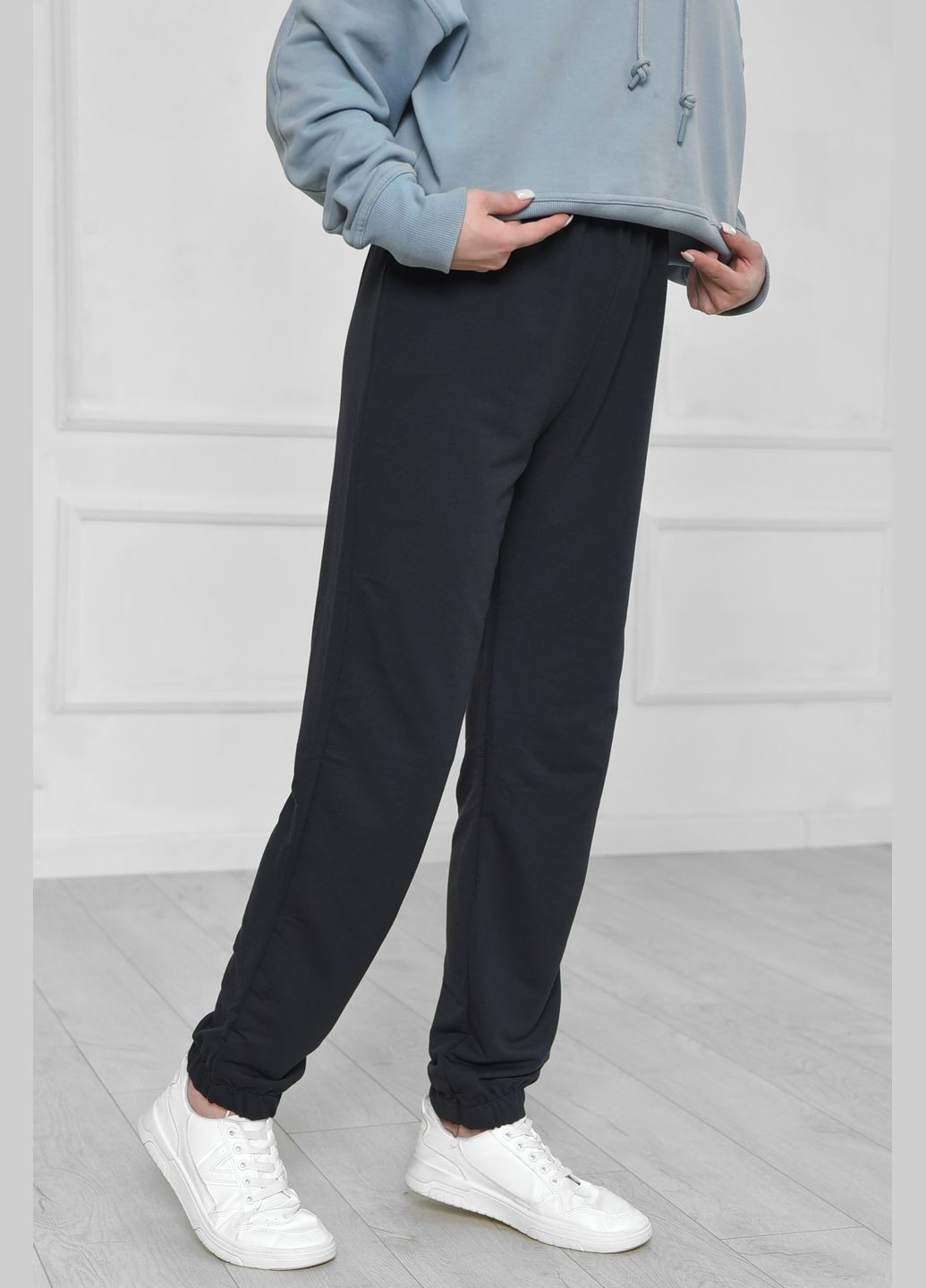 Спортивные штаны женские черного цвета Let's Shop (266901204)