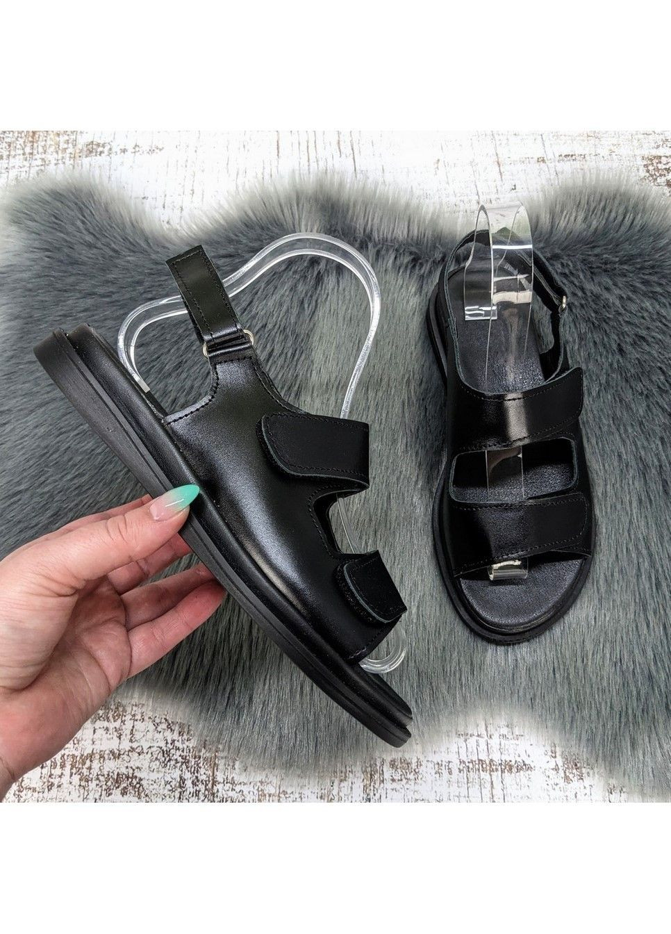 Босоніжки жіночі шкіряні на липучках Mermaid (335809278)