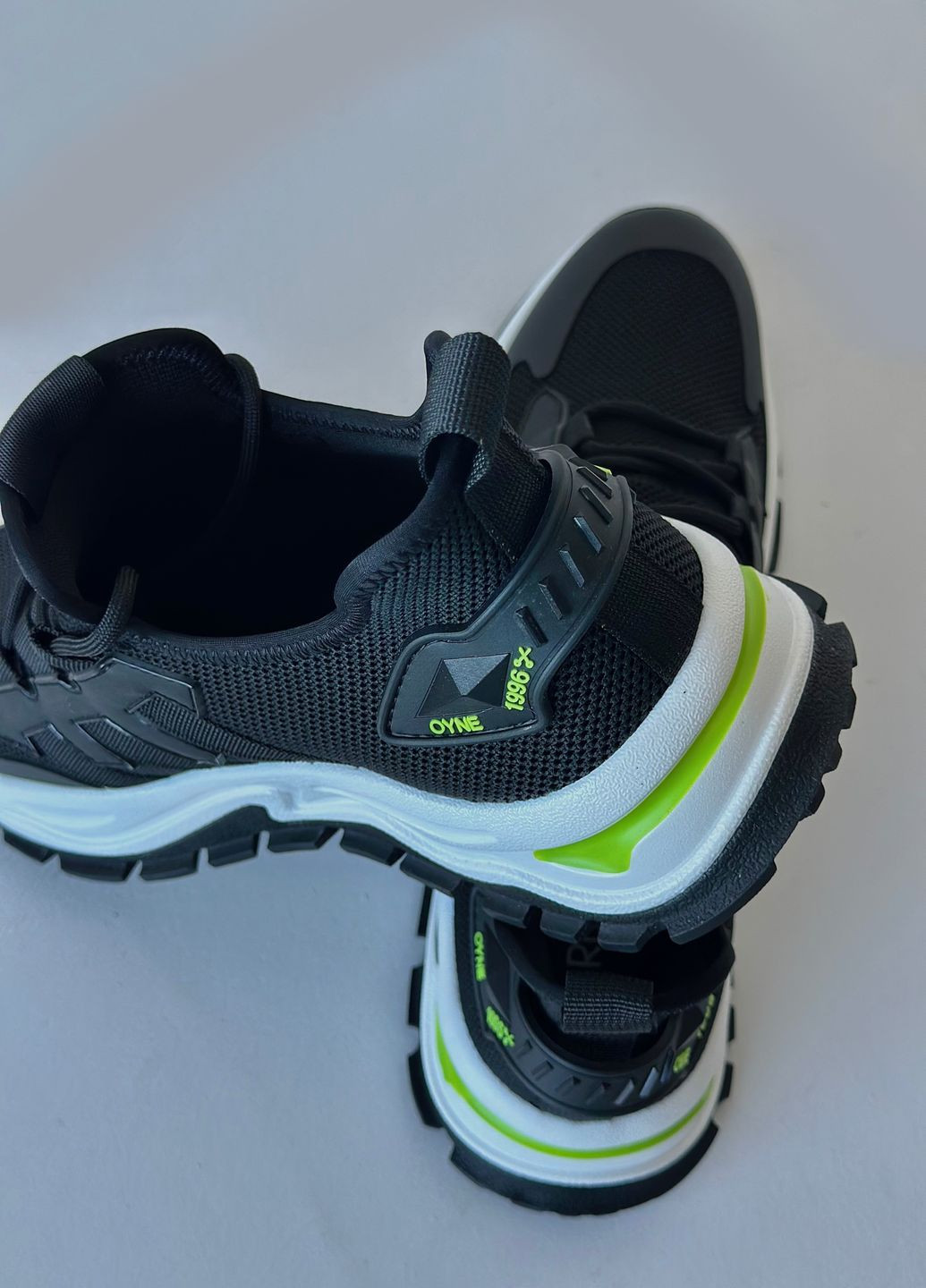 Черные кроссовки мужские Respect