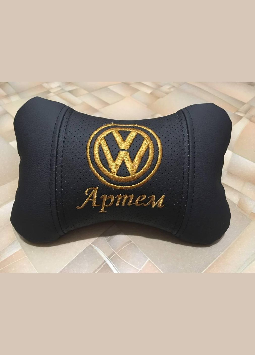 Подушка на підголівник в авто Фольксваген — 016 Volkswagen (340489833)