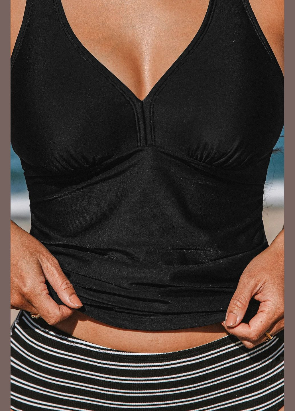 Черный летний купальник CUPSHE