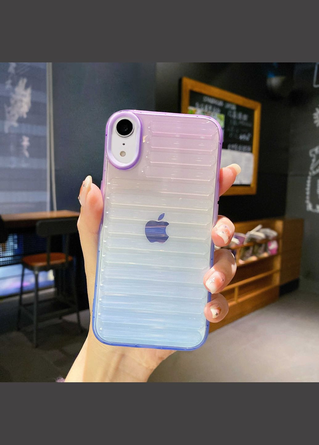 Градиентный силиконовый чехол на iPhone Xr фиолетово синий LOMO (302309762)