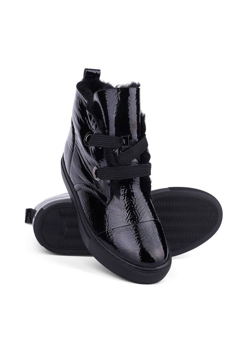 Зимние черевики Attizzare