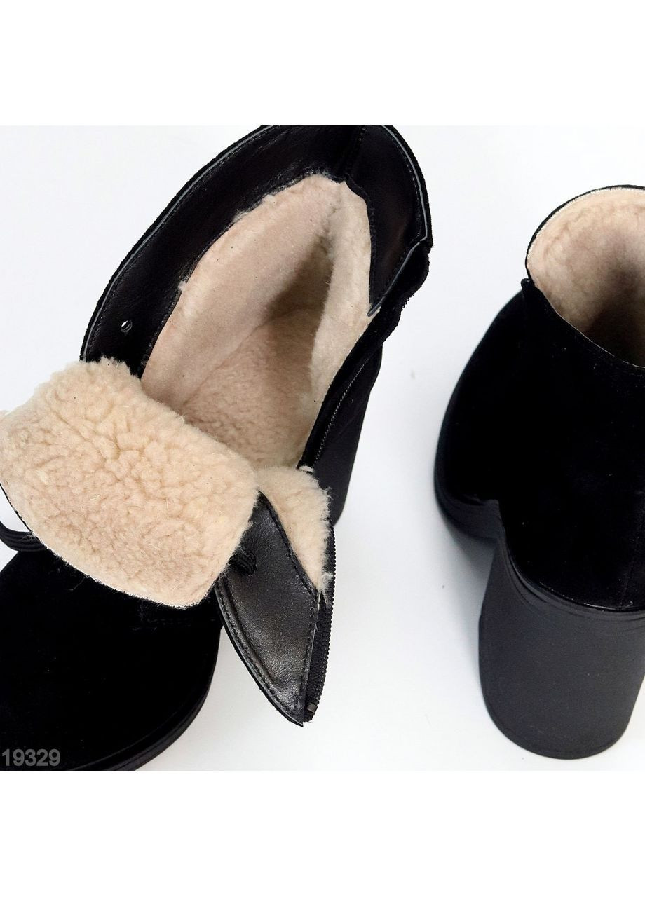 Чорні зимня зимові замшеві ботильйони Helen