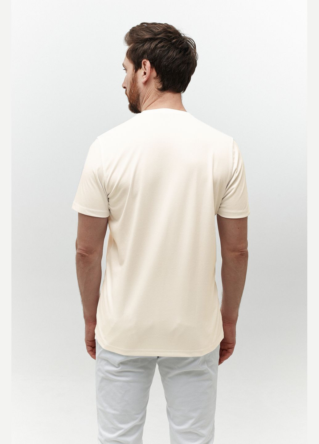 Бежева футболка NAVI