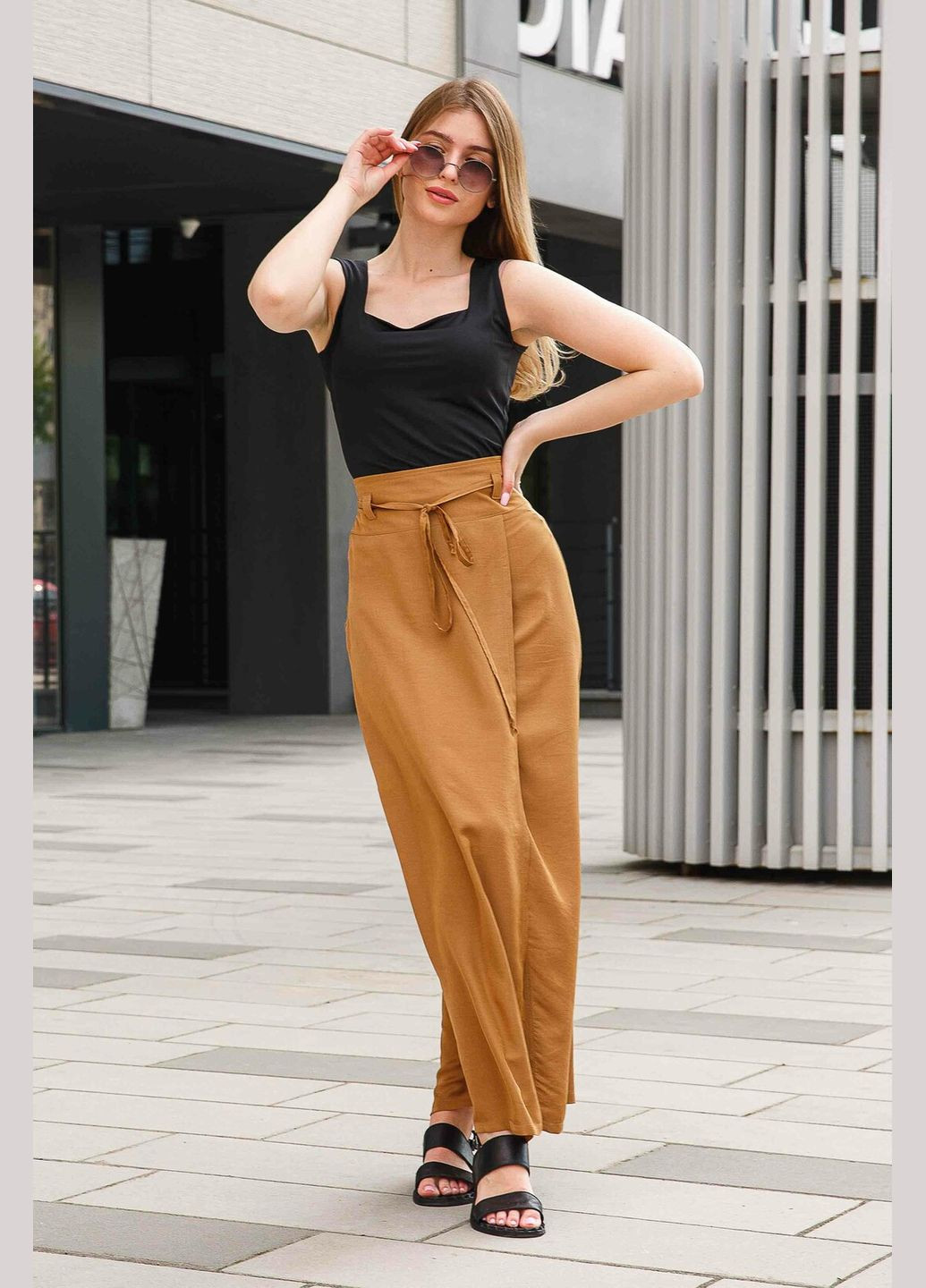 Жіноча спідниця прилеглого силуету із запахом та паском (Петра-максі СП03) RiMari (364462349)