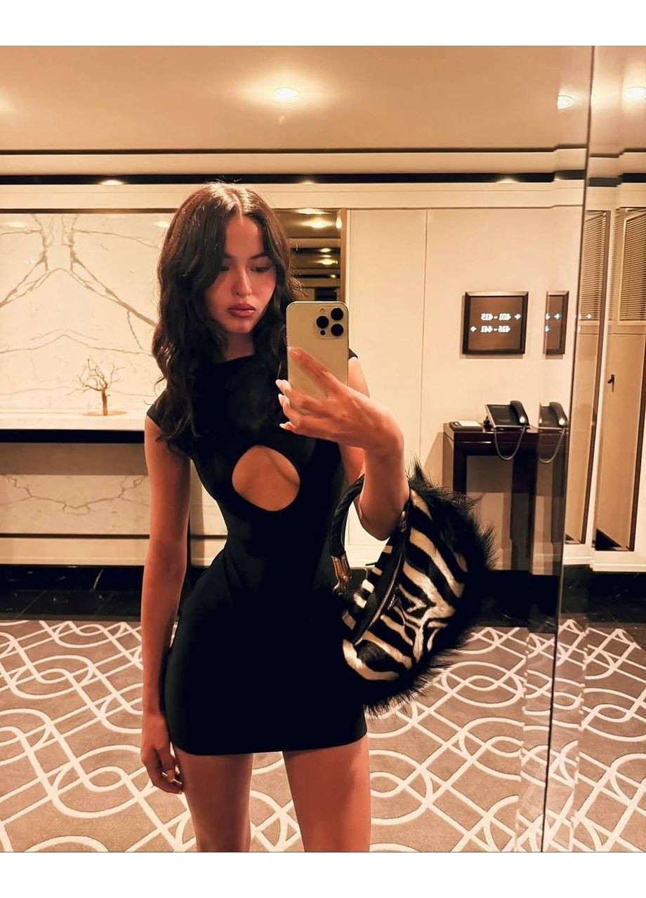 Черное повседневный, вечернее, кэжуал женское платье силуэтная FINO Mode однотонное